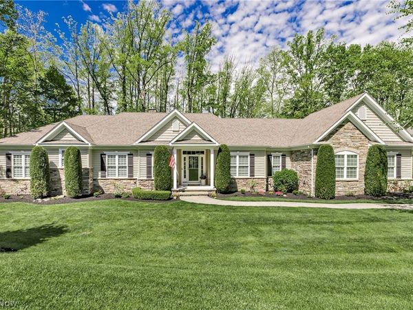 7710 Kenneth Drive, Concord Twp, OH 44077