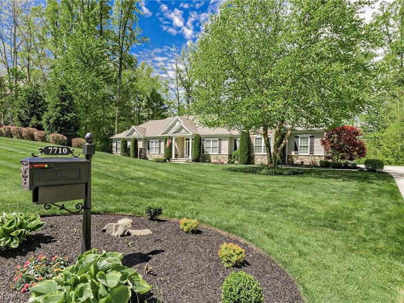 7710 Kenneth Drive, Concord Township, OH 44077 Photo 2