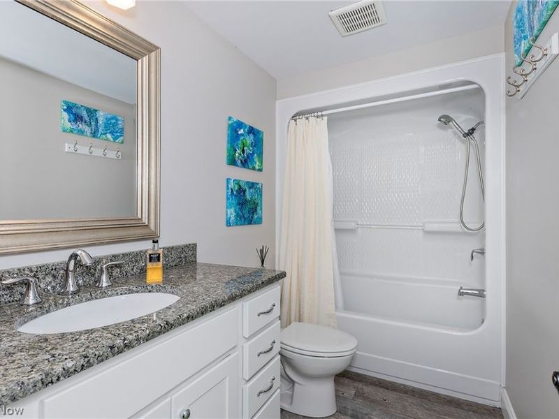 7710 Kenneth Drive, Concord Township, OH 44077 Photo 32