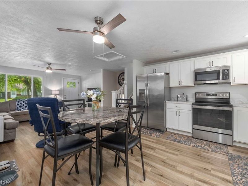 35150 Spruce Street , North Ridgeville, OH 44039 Photo 16