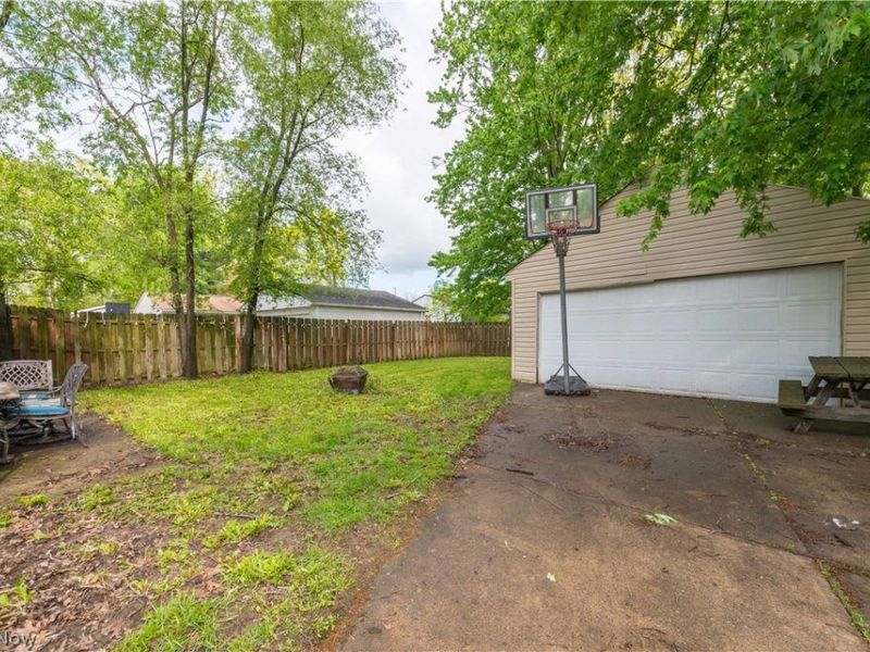 35150 Spruce Street , North Ridgeville, OH 44039 Photo 36