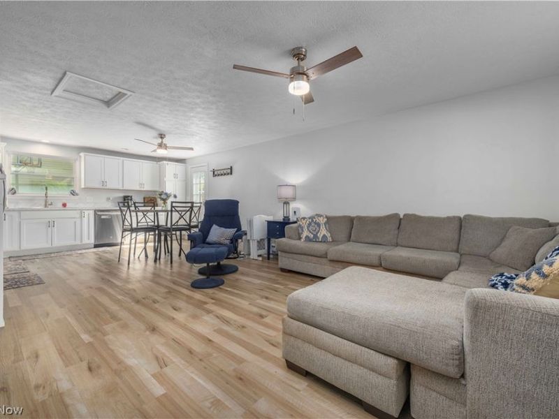 35150 Spruce Street , North Ridgeville, OH 44039 Photo 6