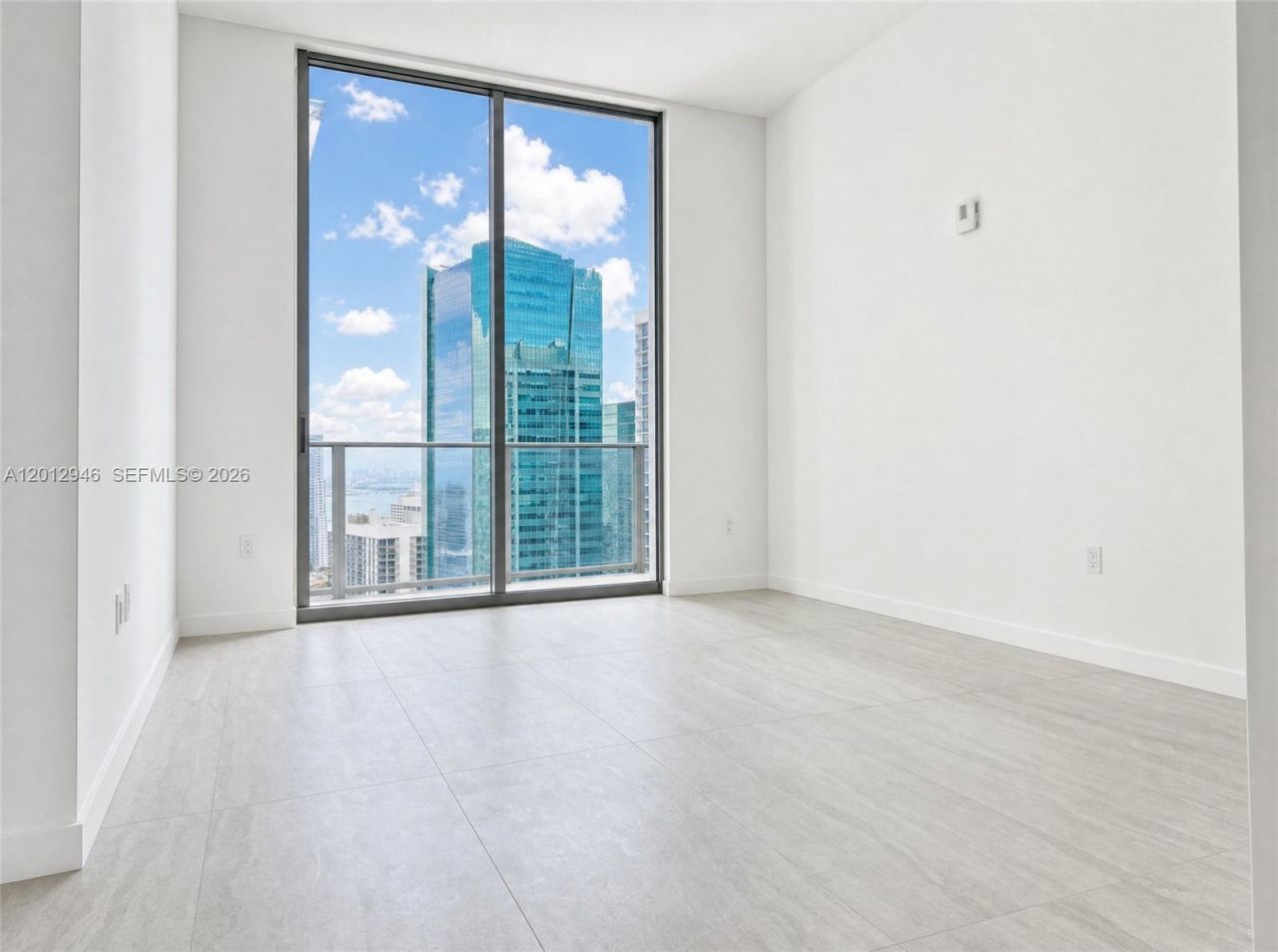 77 SE 5 St , Unit UPH03, Miami, FL 33131 Photo