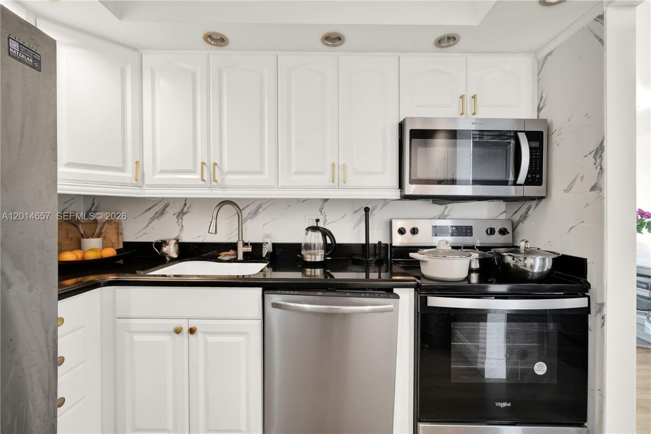 20335 W Country Club Dr, Unit 1608, Aventura, FL 33180 Photo