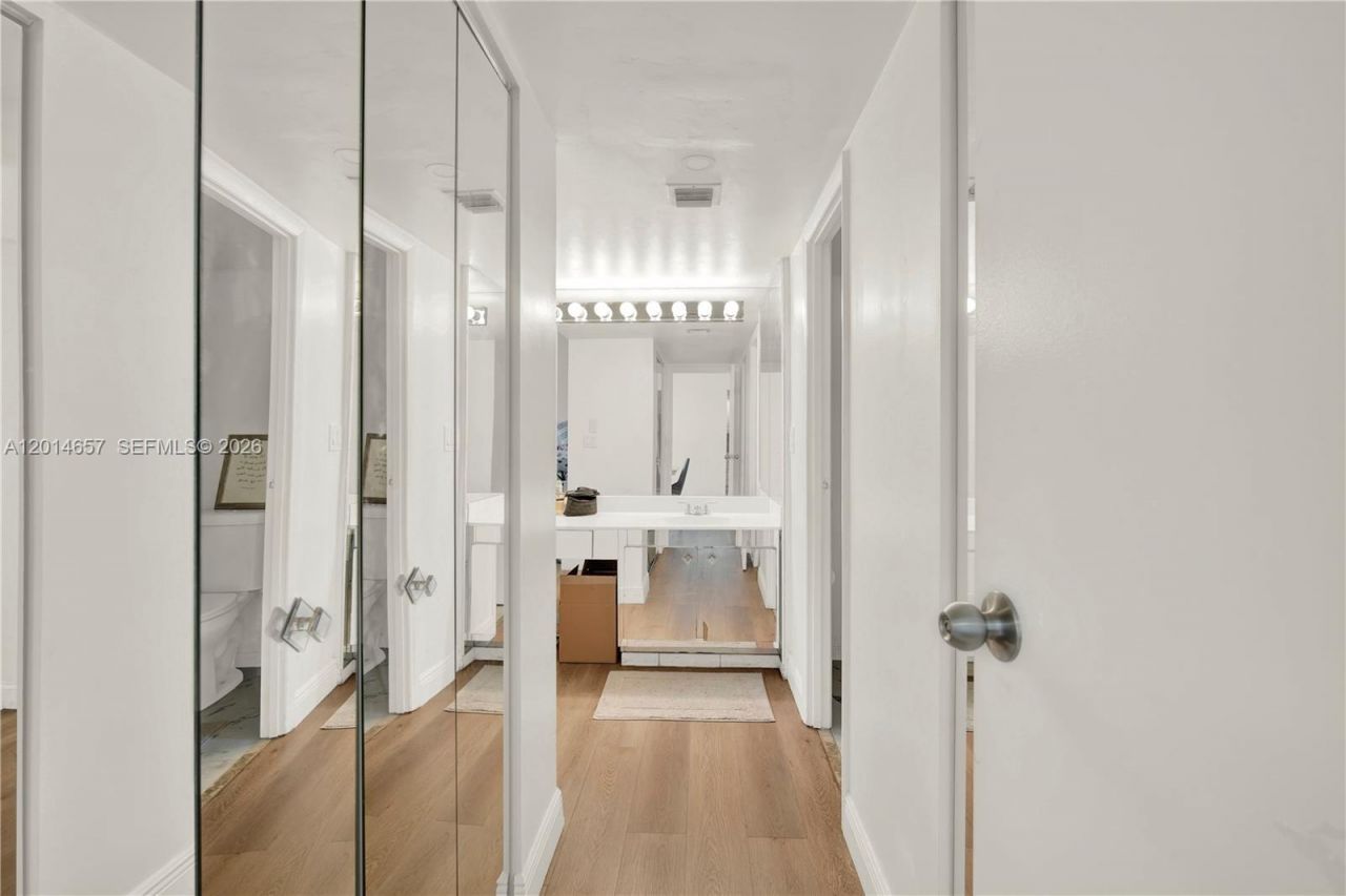 20335 W Country Club Dr, Unit 1608, Aventura, FL 33180 Photo