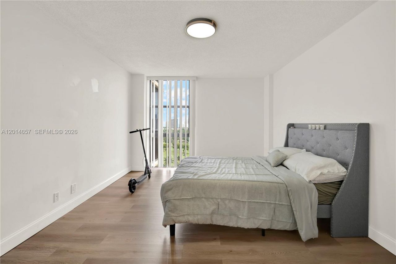 20335 W Country Club Dr, Unit 1608, Aventura, FL 33180 Photo