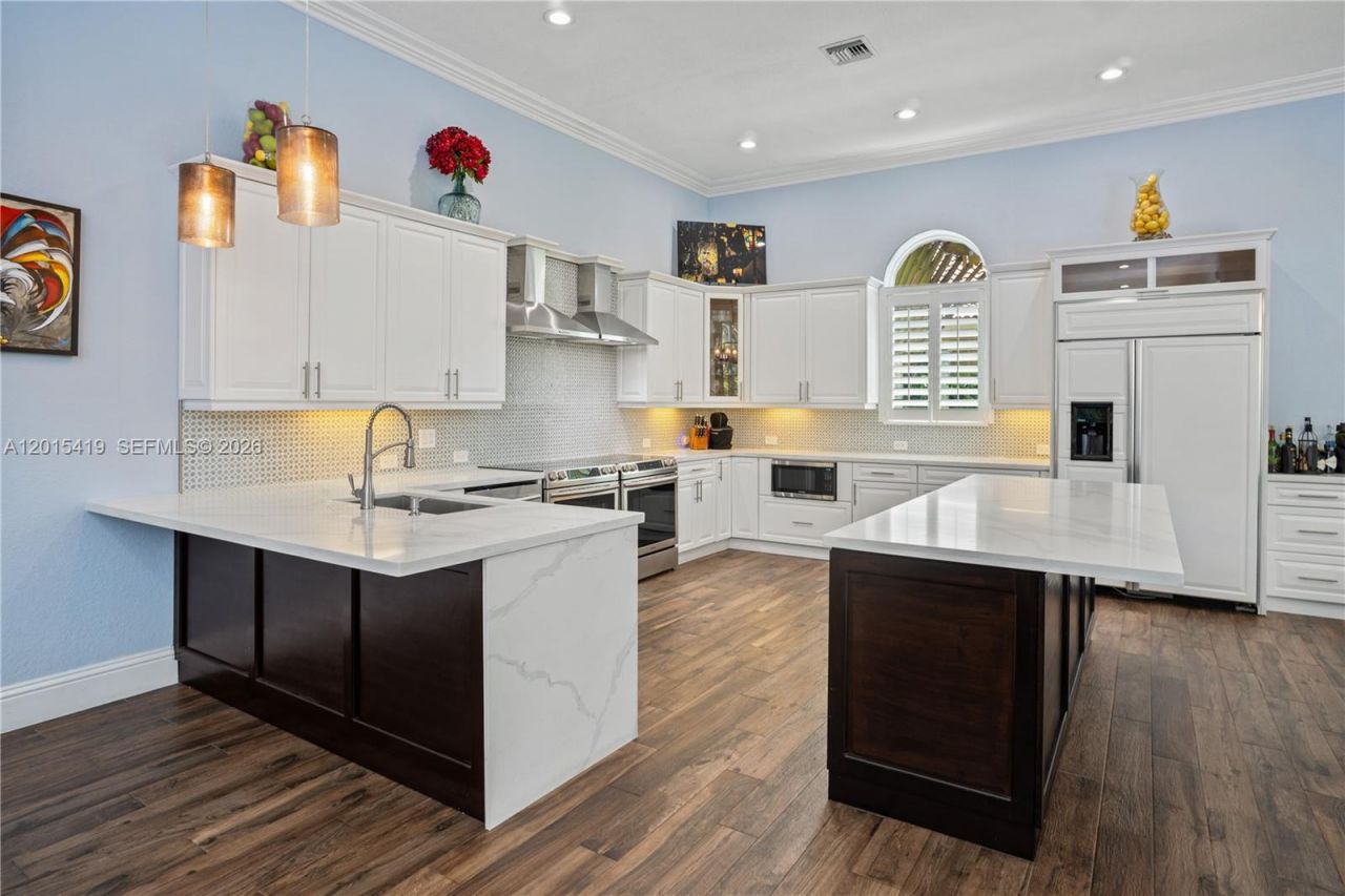 8146 N Savannah Cir, Davie, FL 33328 Photo