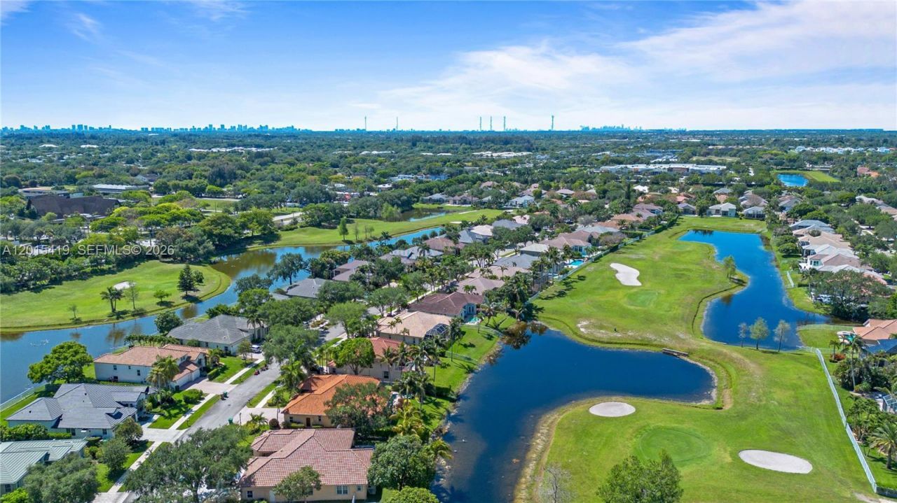 8146 N Savannah Cir, Davie, FL 33328 Photo