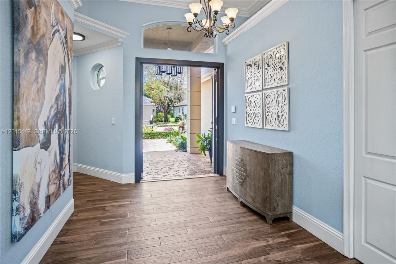 8146 N Savannah Cir, Davie, FL 33328 Photo
