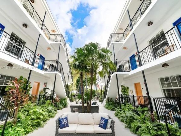 1330 Pennsylvania Ave , Unit 106, Miami Beach, FL 33139
