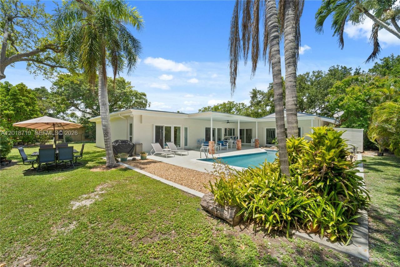 8380 SW 186 St , Cutler Bay, FL 33157 Photo
