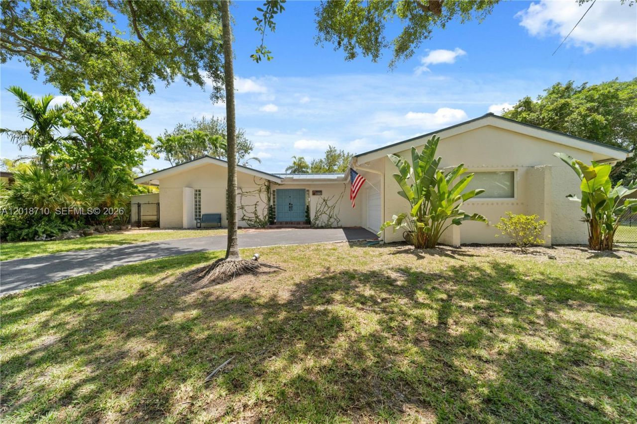 8380 SW 186 St , Cutler Bay, FL 33157 Photo