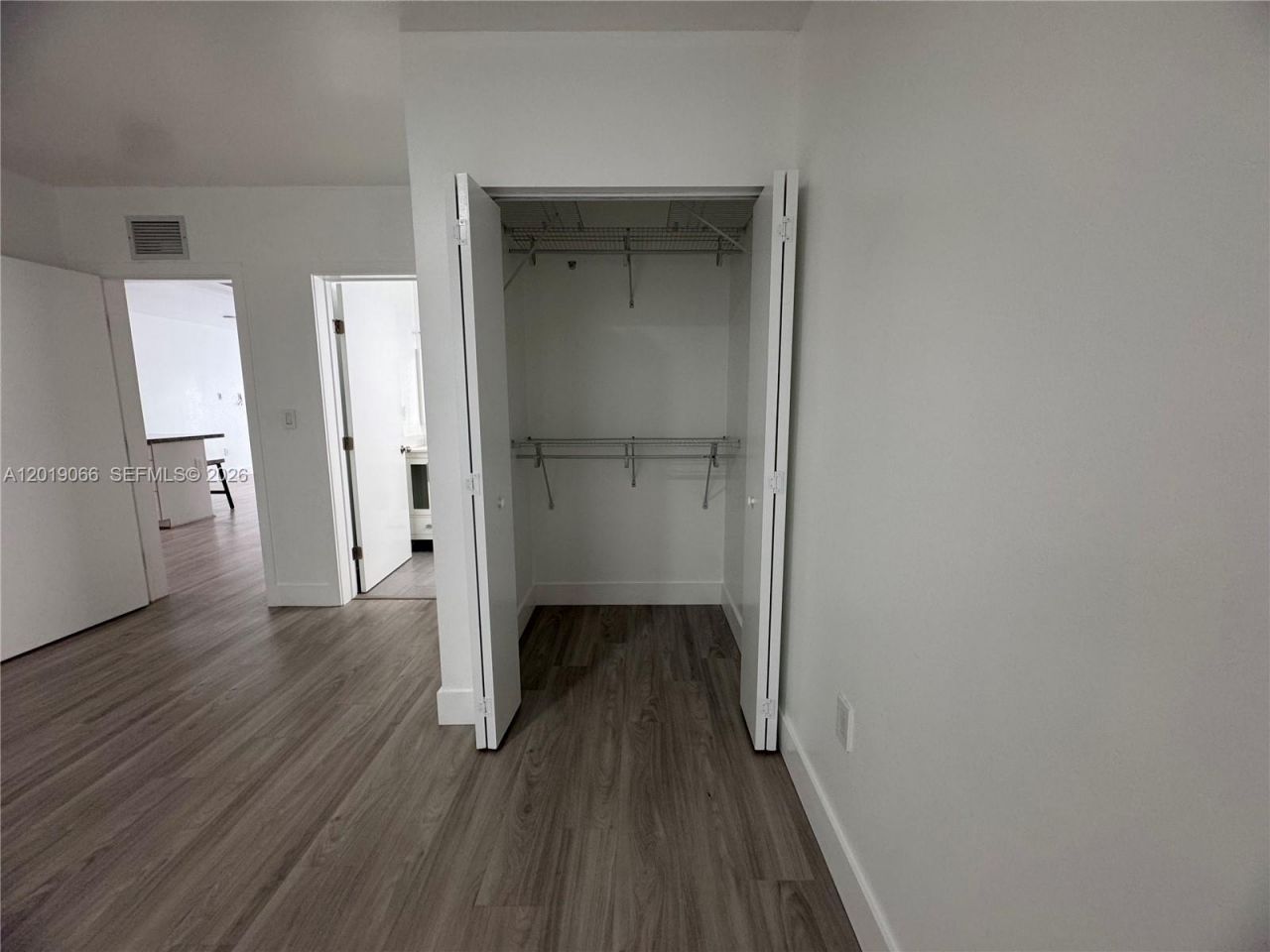 526 NW 6th St , Hallandale Beach, FL 33009 Photo