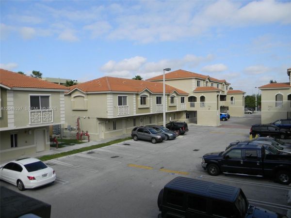 7989 NW 8th St , Unit 107D, Miami, FL 33126