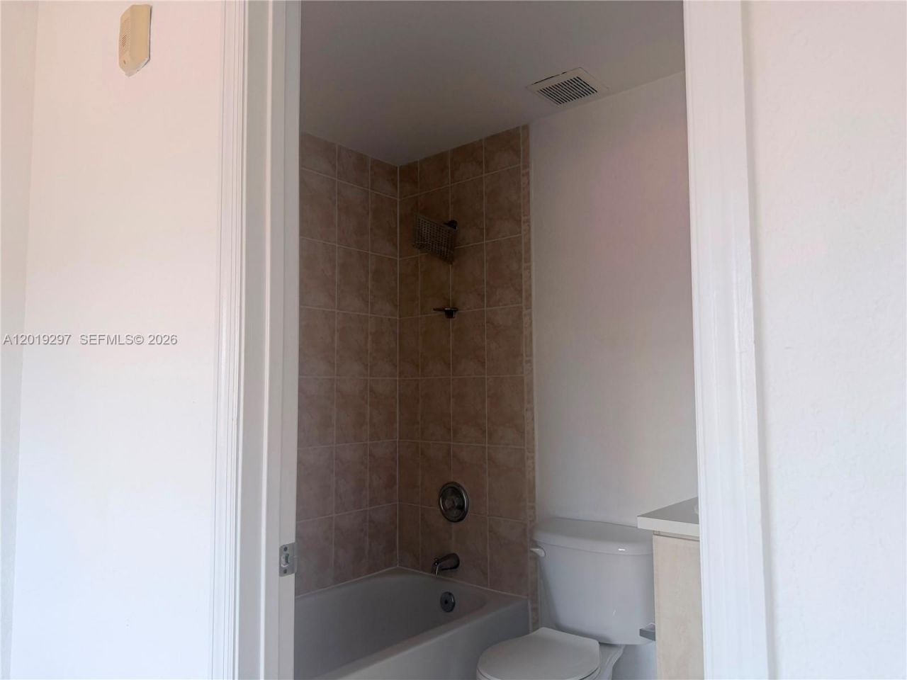 7989 NW 8th St, Unit 107D, Miami, FL 33126 Photo