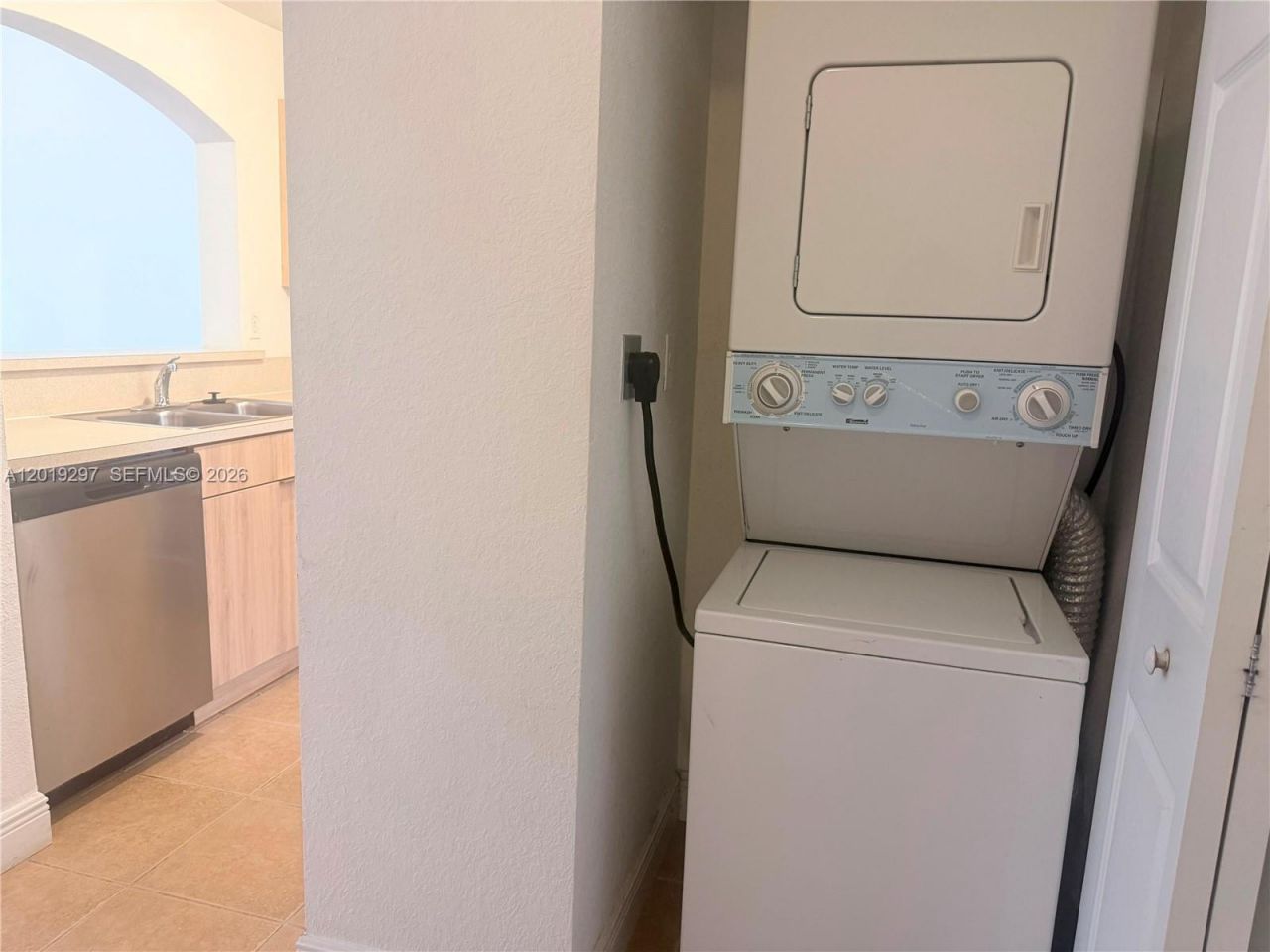7989 NW 8th St, Unit 107D, Miami, FL 33126 Photo