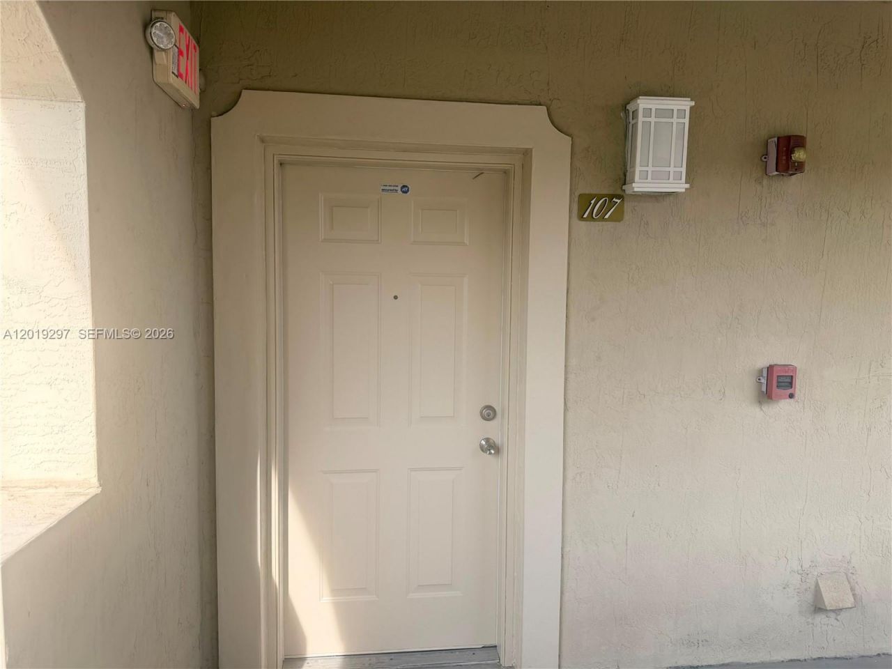 7989 NW 8th St, Unit 107D, Miami, FL 33126 Photo