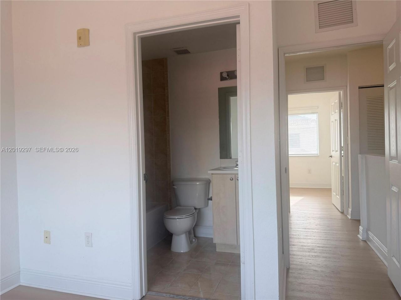 7989 NW 8th St, Unit 107D, Miami, FL 33126 Photo