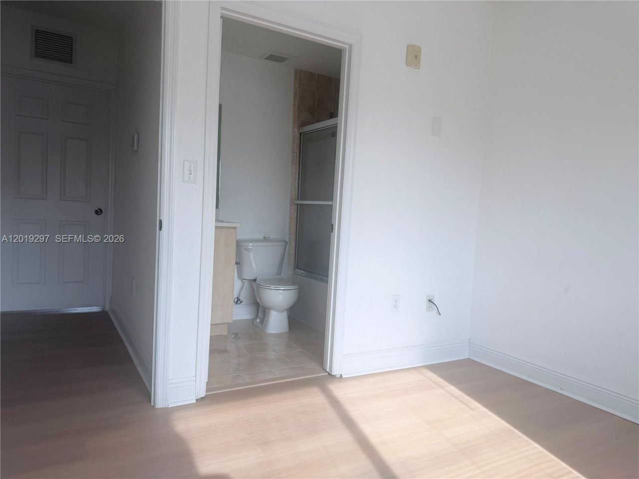 7989 NW 8th St, Unit 107D, Miami, FL 33126 Photo