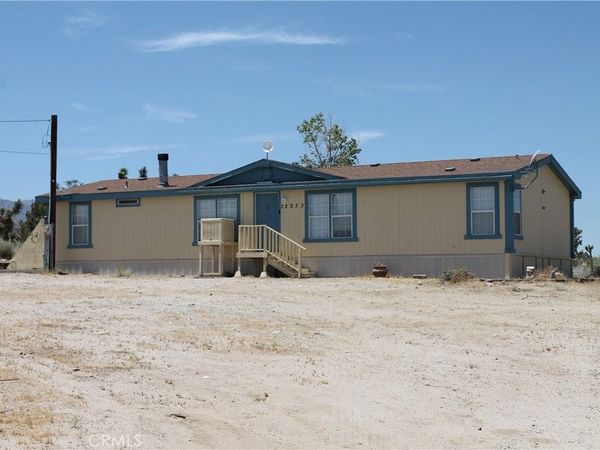 32033 207th E, Llano, CA 93544