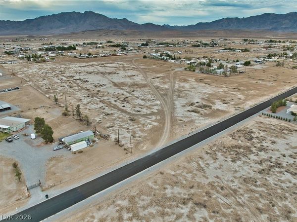 4191 W Maple Road , Pahrump, NV 89048