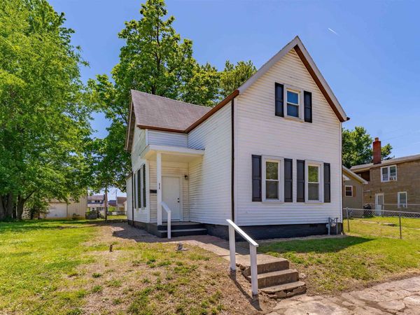 315 E Michigan Street, Evansville, IN 47711