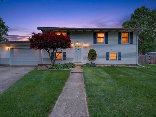 1613 AUGUSTA Court, Kokomo, IN 46902