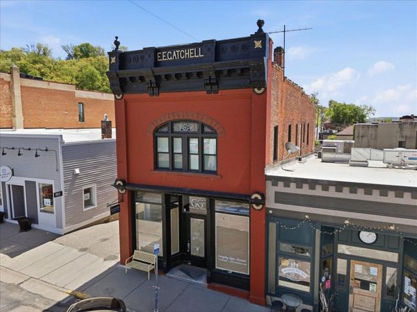 212 Locust Street , Hudson, WI 54016