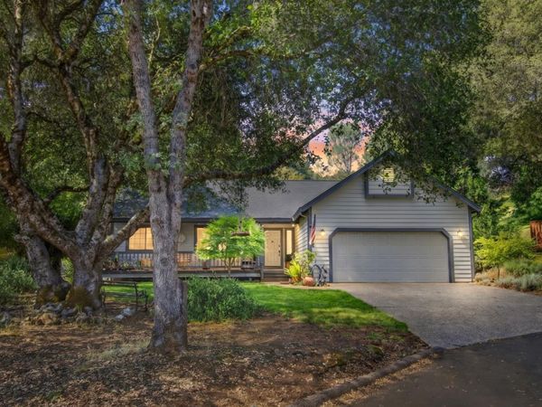 2796 Clipper Ct, Cool, CA 95614