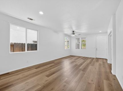 8406 Keusman St, Elk Grove, CA 95758 Photo