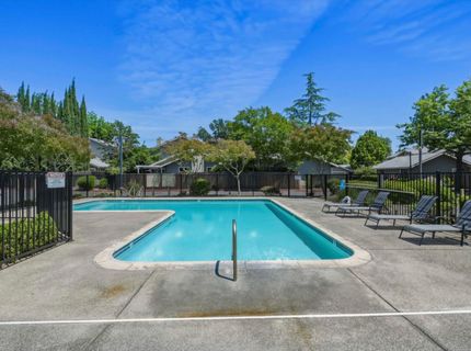 4705 Courtland Lane, Carmichael, CA 95608 Photo