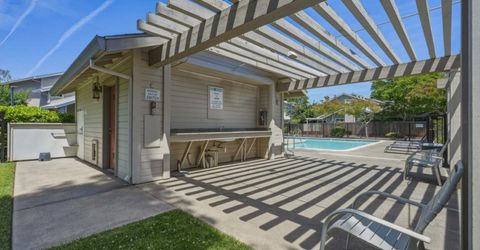 4705 Courtland Lane, Carmichael, CA 95608 Photo