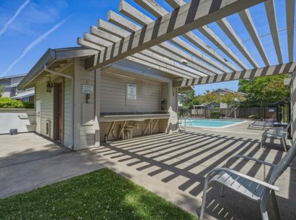 4705 Courtland Lane, Carmichael, CA 95608 Photo