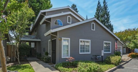 4705 Courtland Lane, Carmichael, CA 95608 Photo
