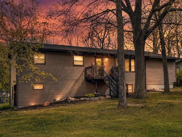 324 Liberty Lane, Poynette, WI 53955