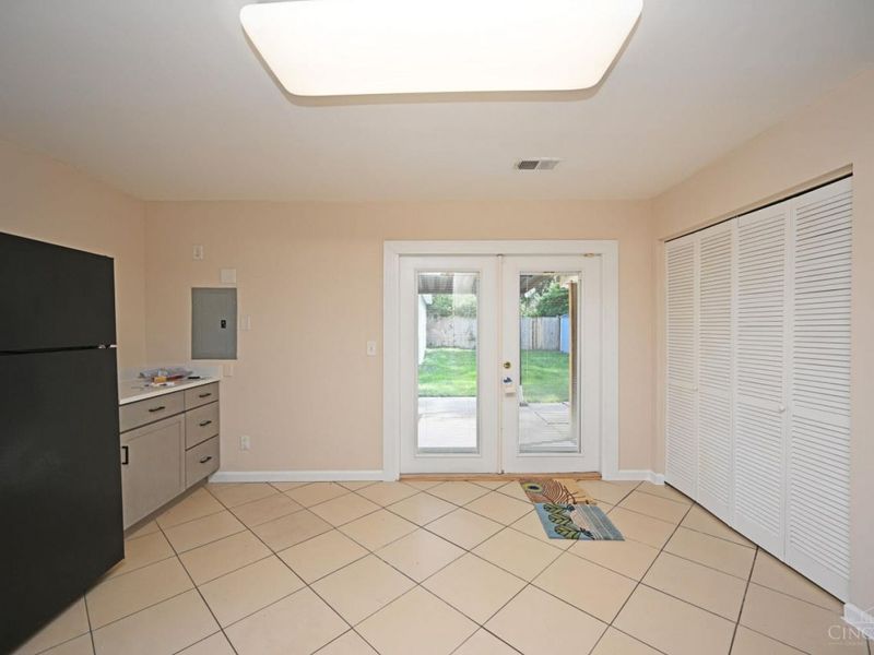 3643 Vernier Drive, Colerain Township, OH 45251 Photo 11
