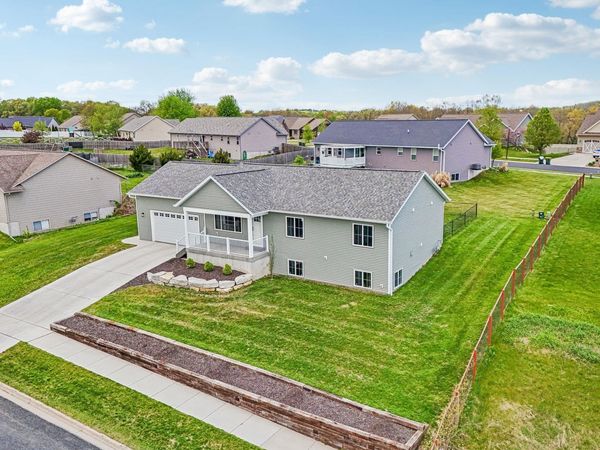 26 Dessa Rain Drive, Reedsburg, WI 53959
