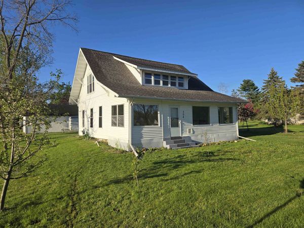 304 Glen Street, Kendall, WI 54638