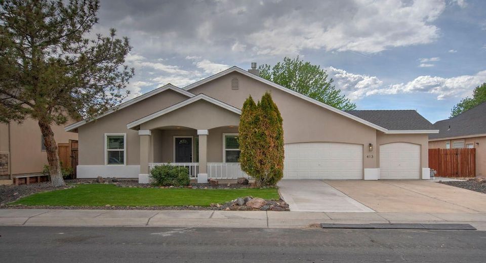 413 Dog Leg Drive, Fernley, NV 89408 Photo