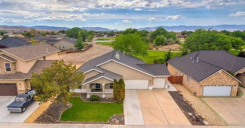 413 Dog Leg Drive, Fernley, NV 89408 Photo