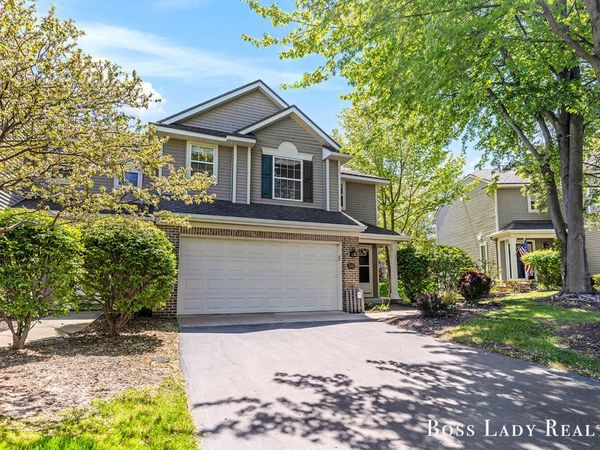 3960 Old Elm Drive SE, Kentwood, MI 49512
