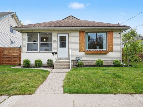 818 Norbert Street NW, Grand Rapids, MI 49504