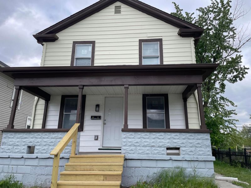 2230 Cleveland Avenue , Columbus, OH 43211 Photo 2
