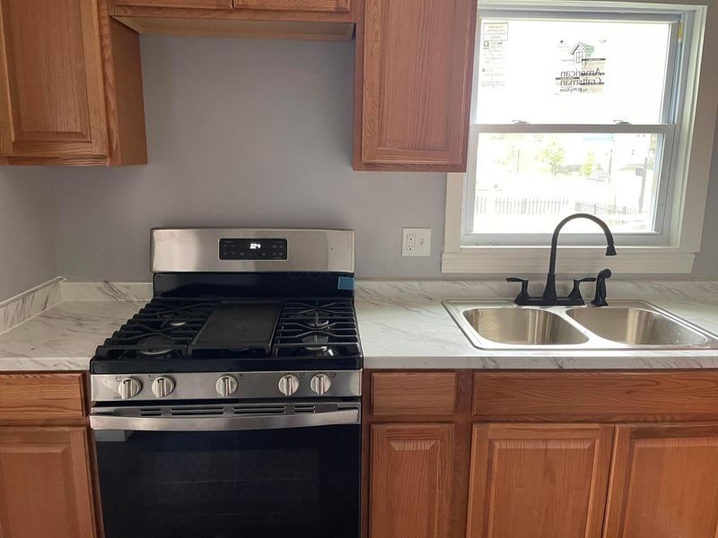 2230 Cleveland Avenue , Columbus, OH 43211 Photo 3