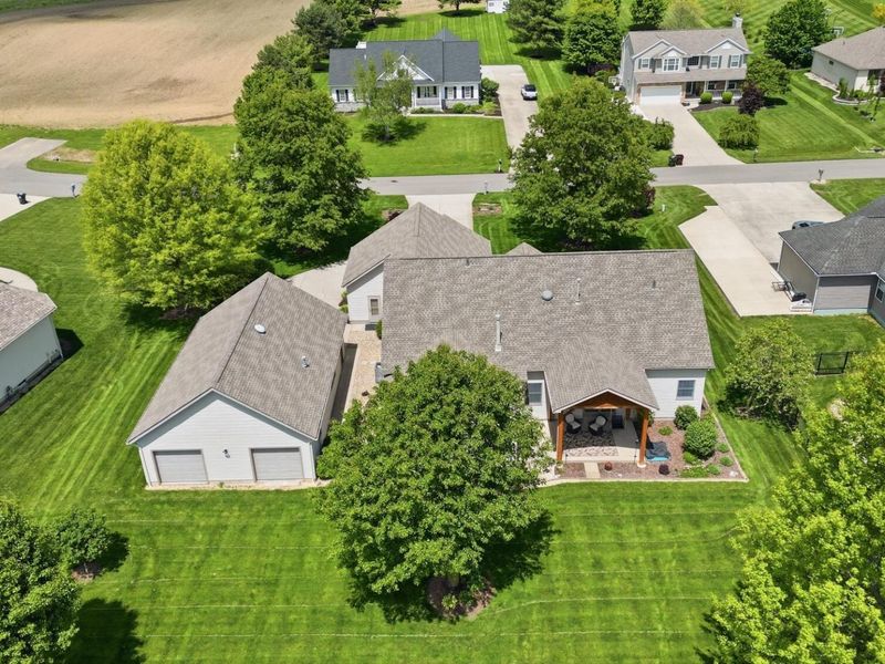 77 Millstone Circle, Pataskala, OH 43062 Photo 3