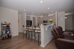 9904 Pin Cherry Court photo 4