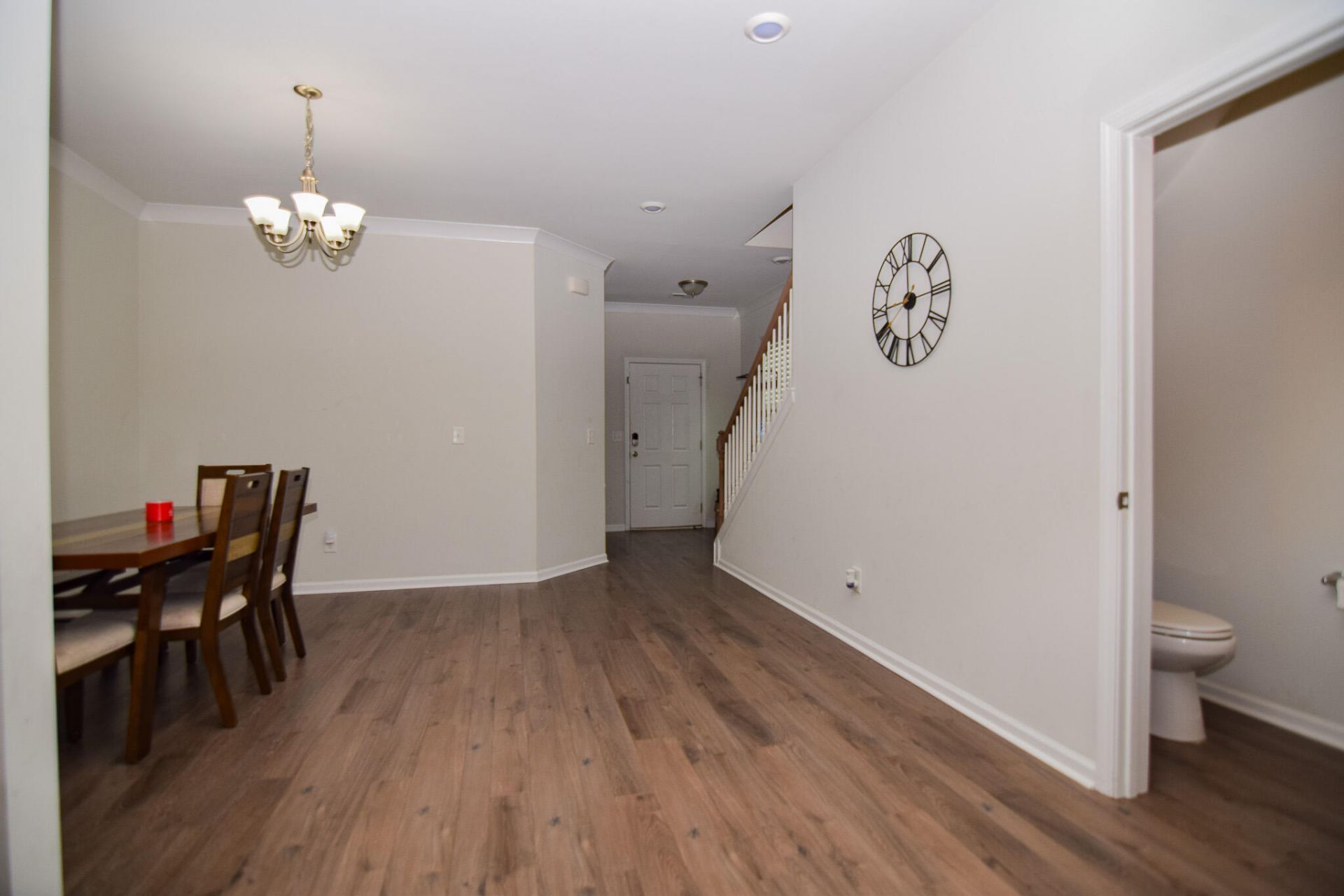 9904 Pin Cherry Court Photo 6