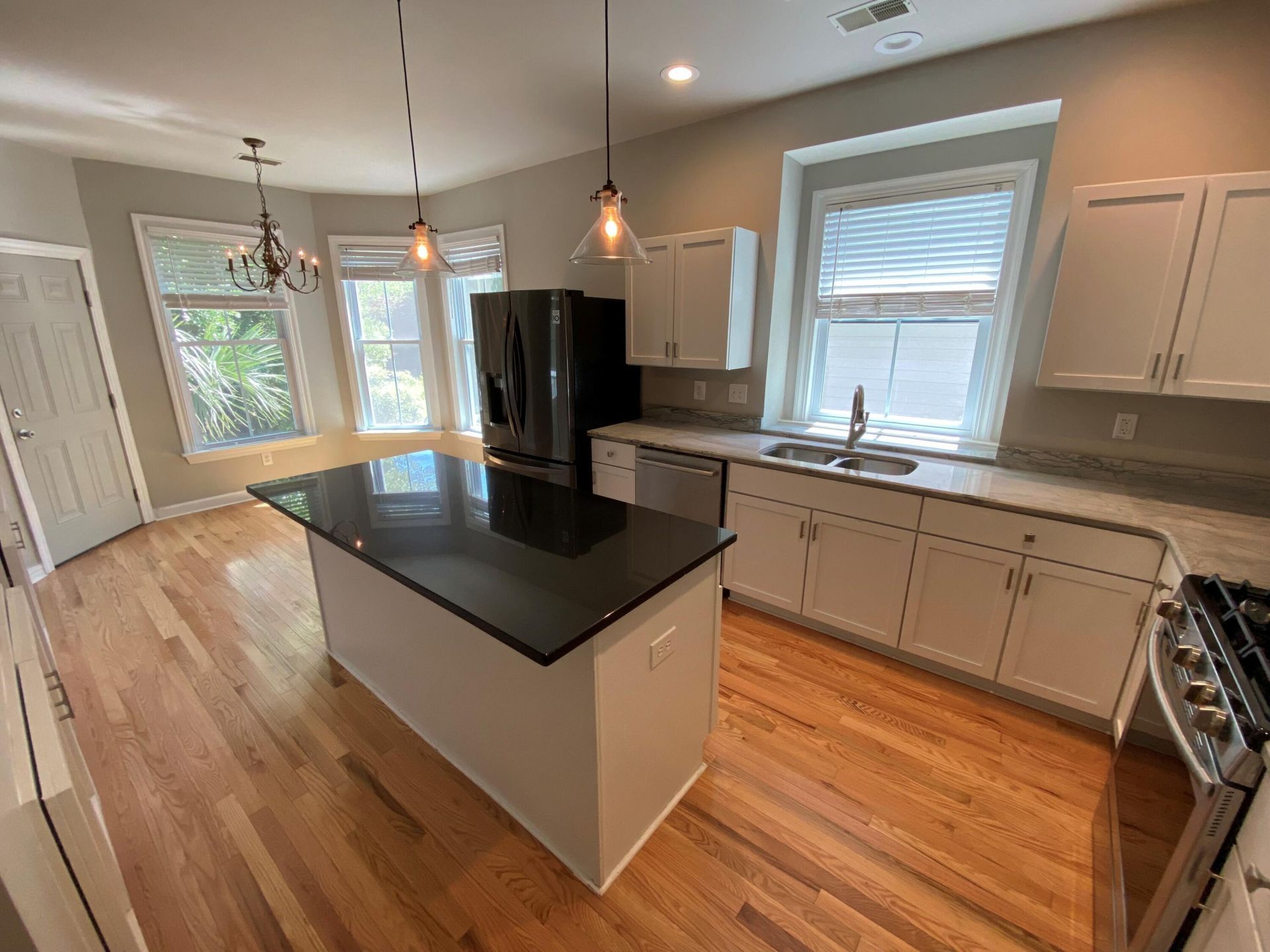 183 Scott Street Photo 31