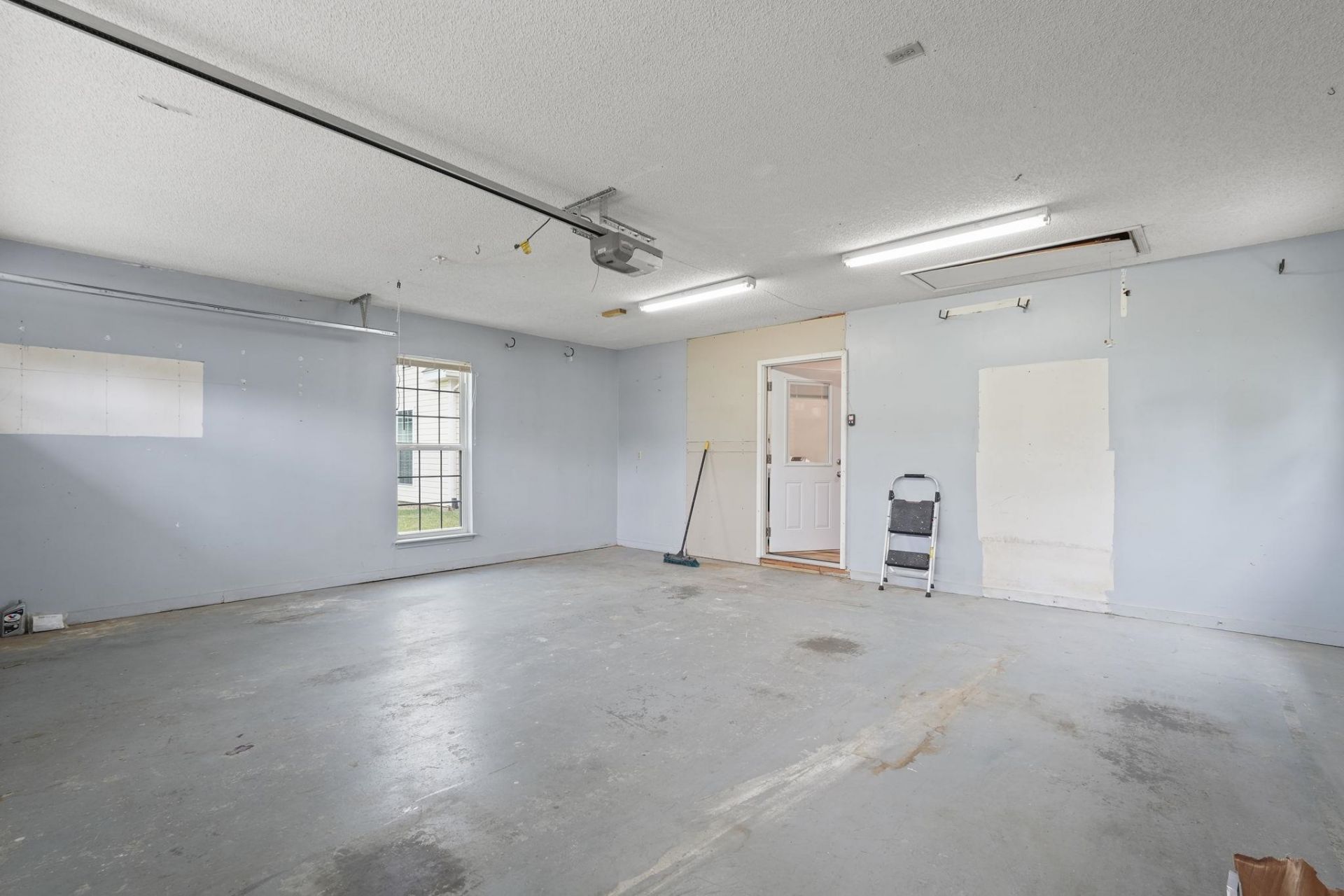 1815 Wexford Ct. Photo 30