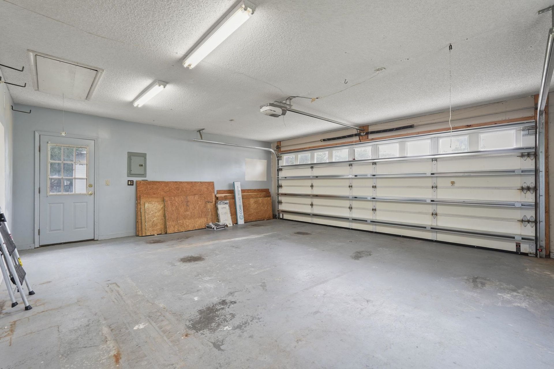 1815 Wexford Ct. Photo 31